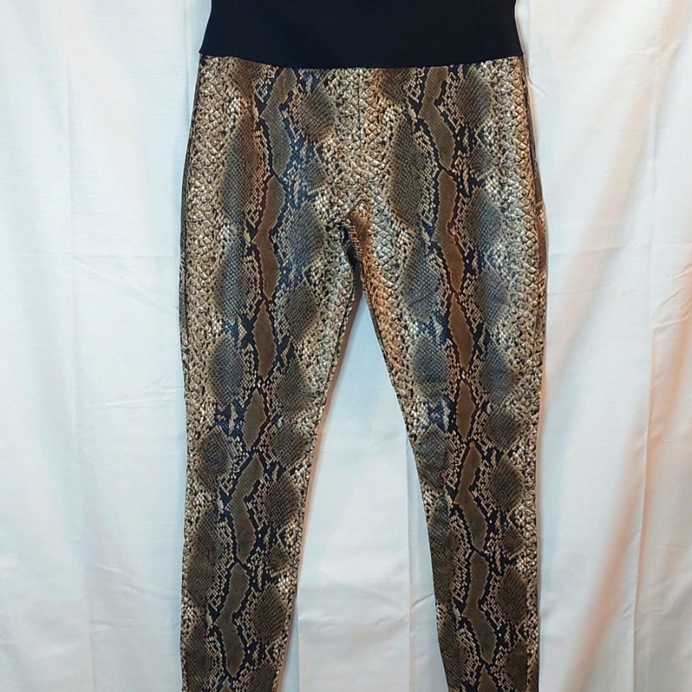 Assets Spanx Faux Snakeskin Print Leggings Size 1X